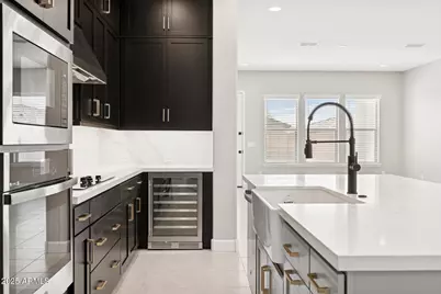 5623 N 193rd Drive, Litchfield Park, AZ 85340 - Photo 7