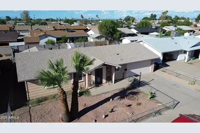 8524 W Weldon Avenue, Phoenix, AZ 85037 - Photo 3