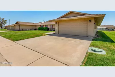 10615 W Roundelay Circle, Sun City, AZ 85351 - Photo 5