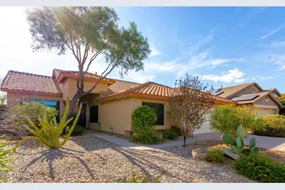 22012 N 44th Place, Phoenix, AZ 85050 - Photo 1