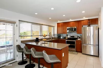 8237 E Orange Blossom Lane, Scottsdale, AZ 85250 - Photo 3