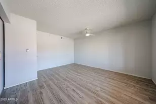 19838 N Pine Springs Dr, Sun City, AZ 85373 - Photo 9