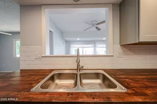 19838 N Pine Springs Dr, Sun City, AZ 85373 - Photo 23