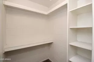 9021 W Elm St, Phoenix, AZ 85037 - Photo 17