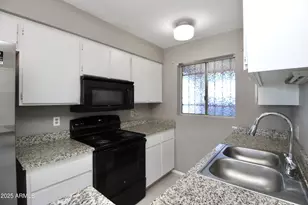 9021 W Elm St, Phoenix, AZ 85037 - Photo 7