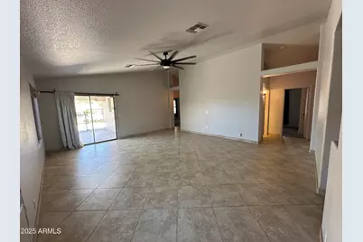 21842 N 34th Avenue, Phoenix, AZ 85027 - Photo 11