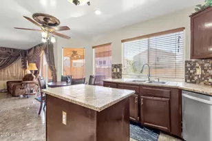 735 E Geronimo St, Chandler, AZ 85225 - Photo 9