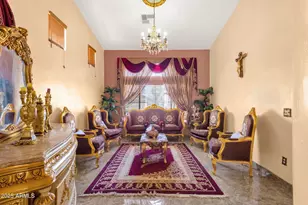 735 E Geronimo St, Chandler, AZ 85225 - Photo 3