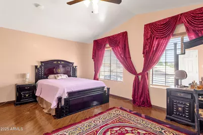 735 E Geronimo Street, Chandler, AZ 85225 - Photo 5