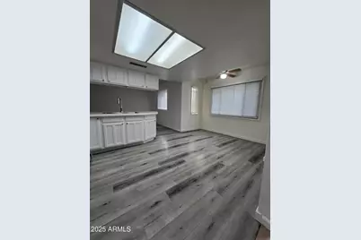 7752 W Flower Street, Phoenix, AZ 85033 - Photo 7