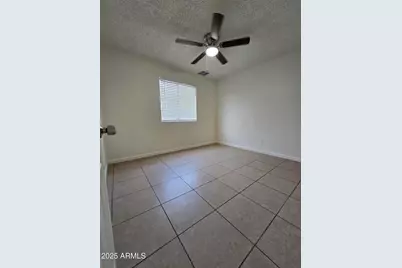 7752 W Flower Street, Phoenix, AZ 85033 - Photo 17