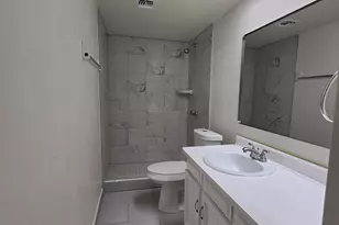 7752 W Flower St, Phoenix, AZ 85033 - Photo 19