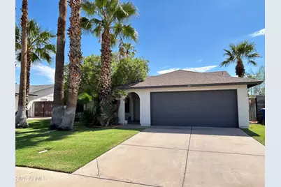 807 W Nopal Place, Chandler, AZ 85225 - Photo 1