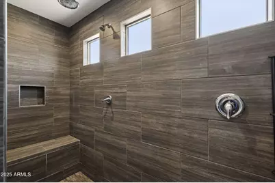 8949 W San Juan Avenue, Glendale, AZ 85305 - Photo 17