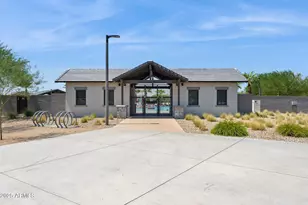 8949 W San Juan Ave, Glendale, AZ 85305 - Photo 33