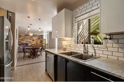 102 W Maryland Avenue #C1, Phoenix, AZ 85013 - Photo 3