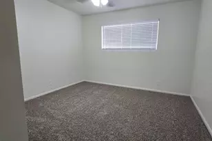 3207 W Joan De Arc Ave, Phoenix, AZ 85029 - Photo 15