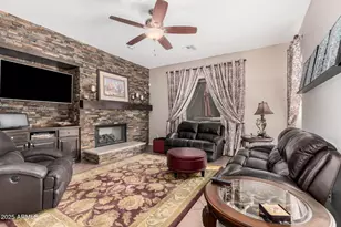 2313 W Mineral Rd, Phoenix, AZ 85041 - Photo 9