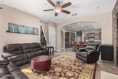 2313 W Mineral Road, Phoenix, AZ 85041 - Photo 11