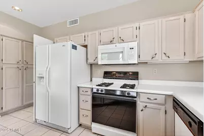 20004 N 129th Lane, Sun City West, AZ 85375 - Photo 21