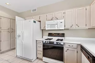 20004 N 129th Ln, Sun City West, AZ 85375 - Photo 21