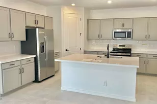 5451 S 251st Dr, Buckeye, AZ 85326 - Photo 5