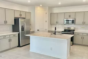 5451 S 251st Dr, Buckeye, AZ 85326 - Photo 5