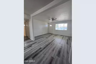 2048 W Pecan Road, Phoenix, AZ 85041 - Photo 11