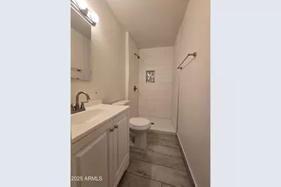 2048 W Pecan Road, Phoenix, AZ 85041 - Photo 23