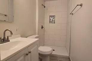 2048 W Pecan Rd, Phoenix, AZ 85041 - Photo 23