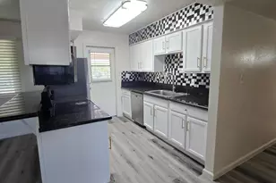 2048 W Pecan Rd, Phoenix, AZ 85041 - Photo 5