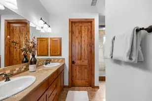 1515 E Castle Hills Dr, Flagstaff, AZ 86005 - Photo 37