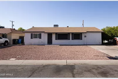 3803 W San Miguel Avenue, Phoenix, AZ 85019 - Photo 1