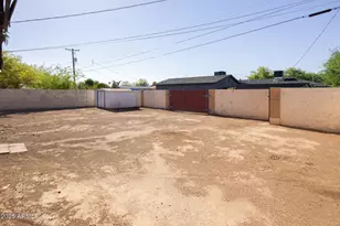 3803 W San Miguel Ave, Phoenix, AZ 85019 - Photo 27