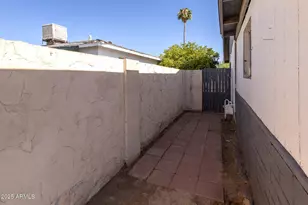 3803 W San Miguel Ave, Phoenix, AZ 85019 - Photo 31