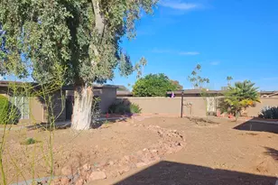10814 W Thunderbird Blvd, Sun City, AZ 85351 - Photo 51