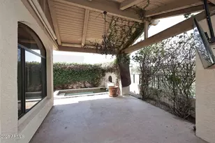 8100 E Camelback Rd, Scottsdale, AZ 85251 - Photo 35