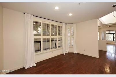 8100 E Camelback Road #39, Scottsdale, AZ 85251 - Photo 11