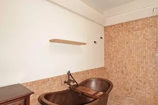 8100 E Camelback Rd, Scottsdale, AZ 85251 - Photo 31