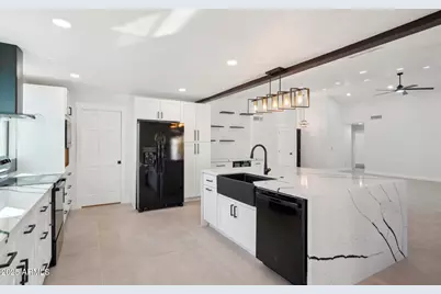 5704 E Estrid Avenue, Scottsdale, AZ 85254 - Photo 11