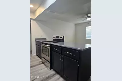 2211 W Pecan Road, Phoenix, AZ 85041 - Photo 3