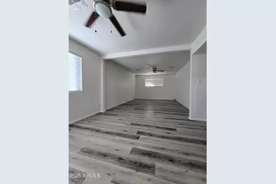 2211 W Pecan Road, Phoenix, AZ 85041 - Photo 9