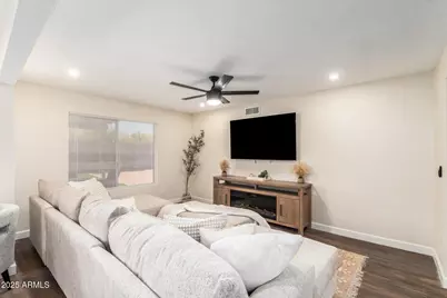 155 W Hunter Street, Mesa, AZ 85201 - Photo 7