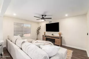 155 W Hunter St, Mesa, AZ 85201 - Photo 7