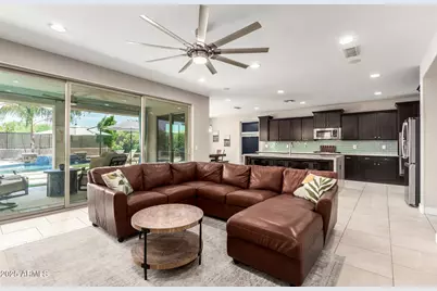 5547 S Tatum Court, Gilbert, AZ 85298 - Photo 9