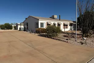 30909 S Fort Apache Dr, Congress, AZ 85332 - Photo 29