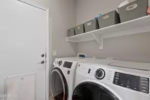 2742 S Sulley Dr, Gilbert, AZ 85295 - Photo 17