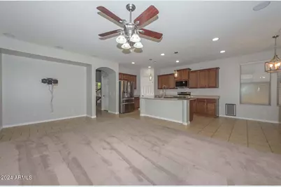 31098 N 137th Avenue, Peoria, AZ 85383 - Photo 17