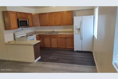 2727 W Belmont Avenue, Phoenix, AZ 85051 - Photo 7