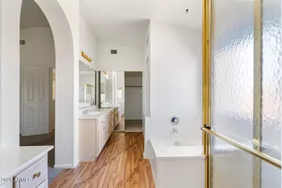 20435 N 39th Drive, Glendale, AZ 85308 - Photo 9